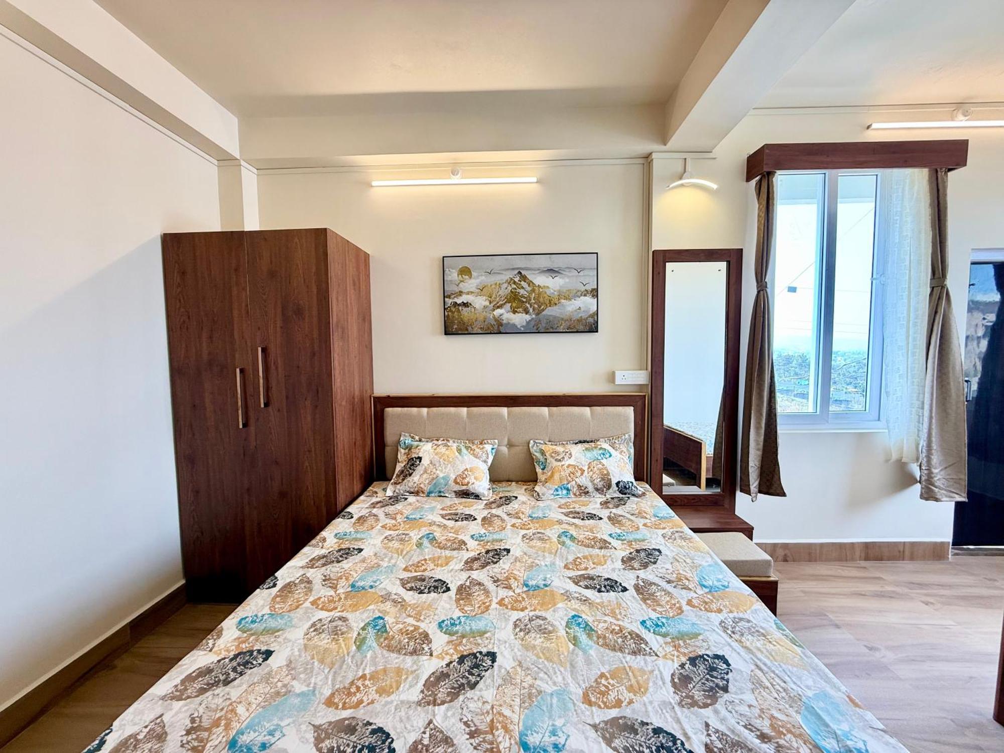 Yepplo Holiday Home - Complimentary Breakfast - 24 Hrs Caretaker & Power Backup Shillong Bagian luar foto