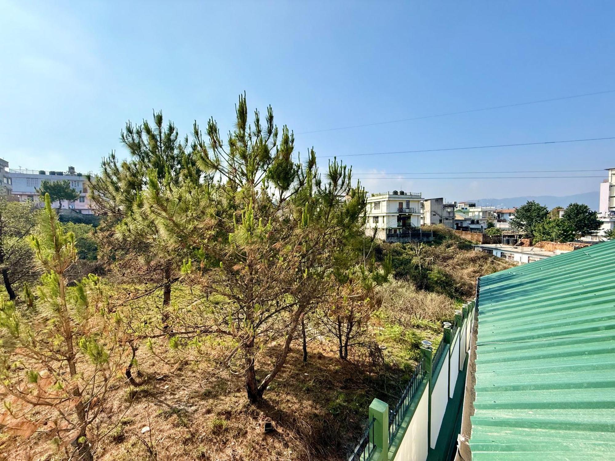 Yepplo Holiday Home - Complimentary Breakfast - 24 Hrs Caretaker & Power Backup Shillong Bagian luar foto