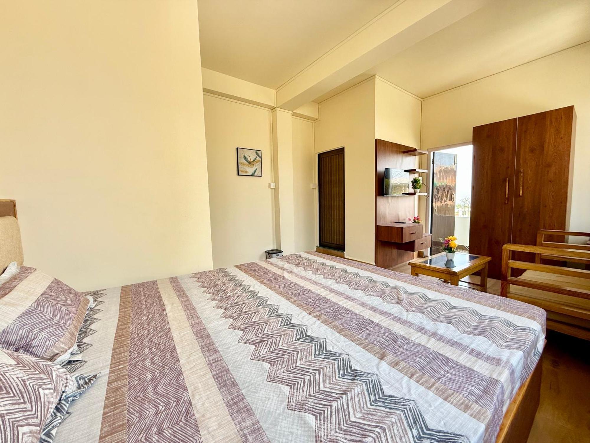 Yepplo Holiday Home - Complimentary Breakfast - 24 Hrs Caretaker & Power Backup Shillong Bagian luar foto
